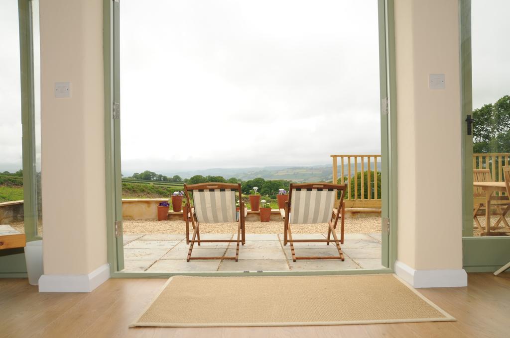 Wyke Farm Hotell Axminster Exteriör bild