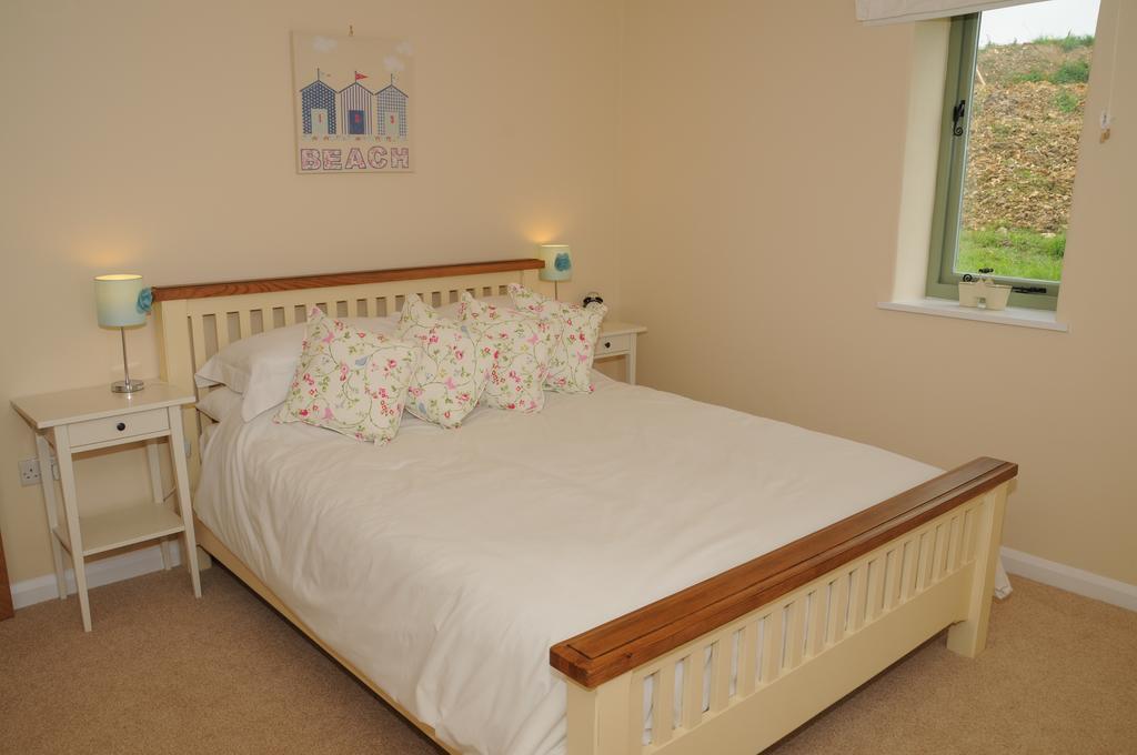 Wyke Farm Hotell Axminster Exteriör bild
