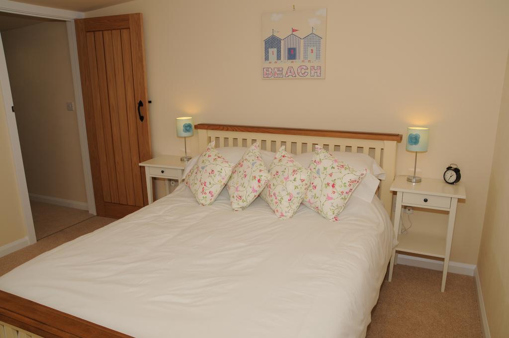 Wyke Farm Hotell Axminster Exteriör bild